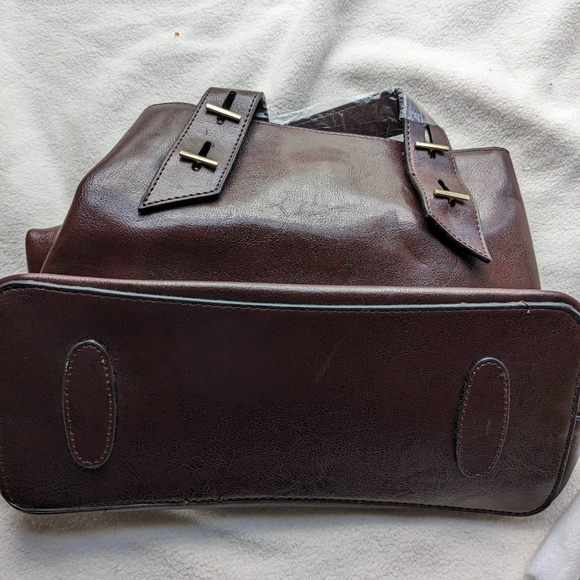 Handbag - Picture 2 of 3